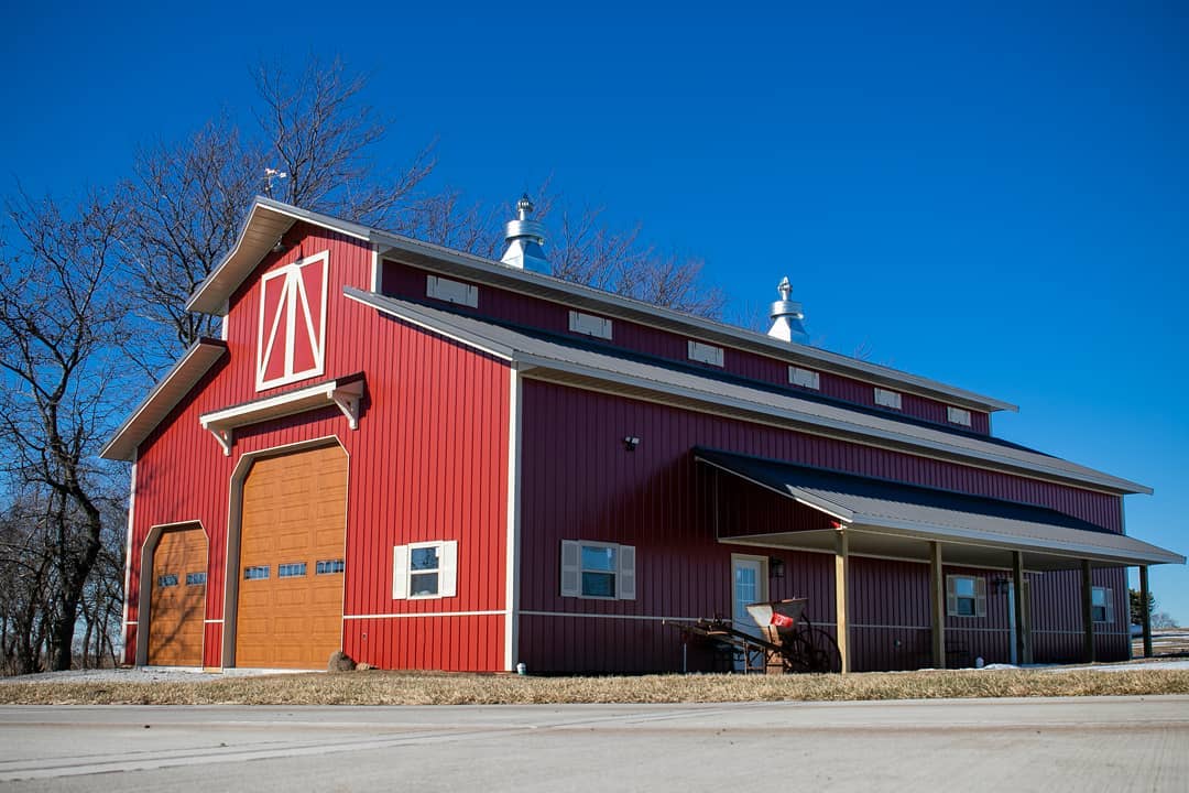 Red Post Frame/Pole Barn Milmar