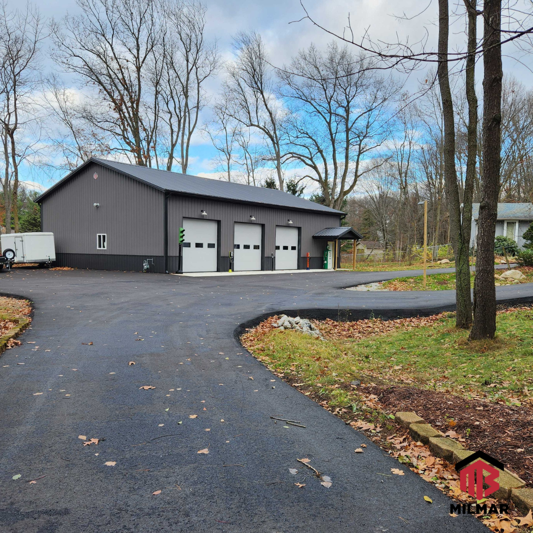 40x60x14 garage shop building Charcoal Black Frost