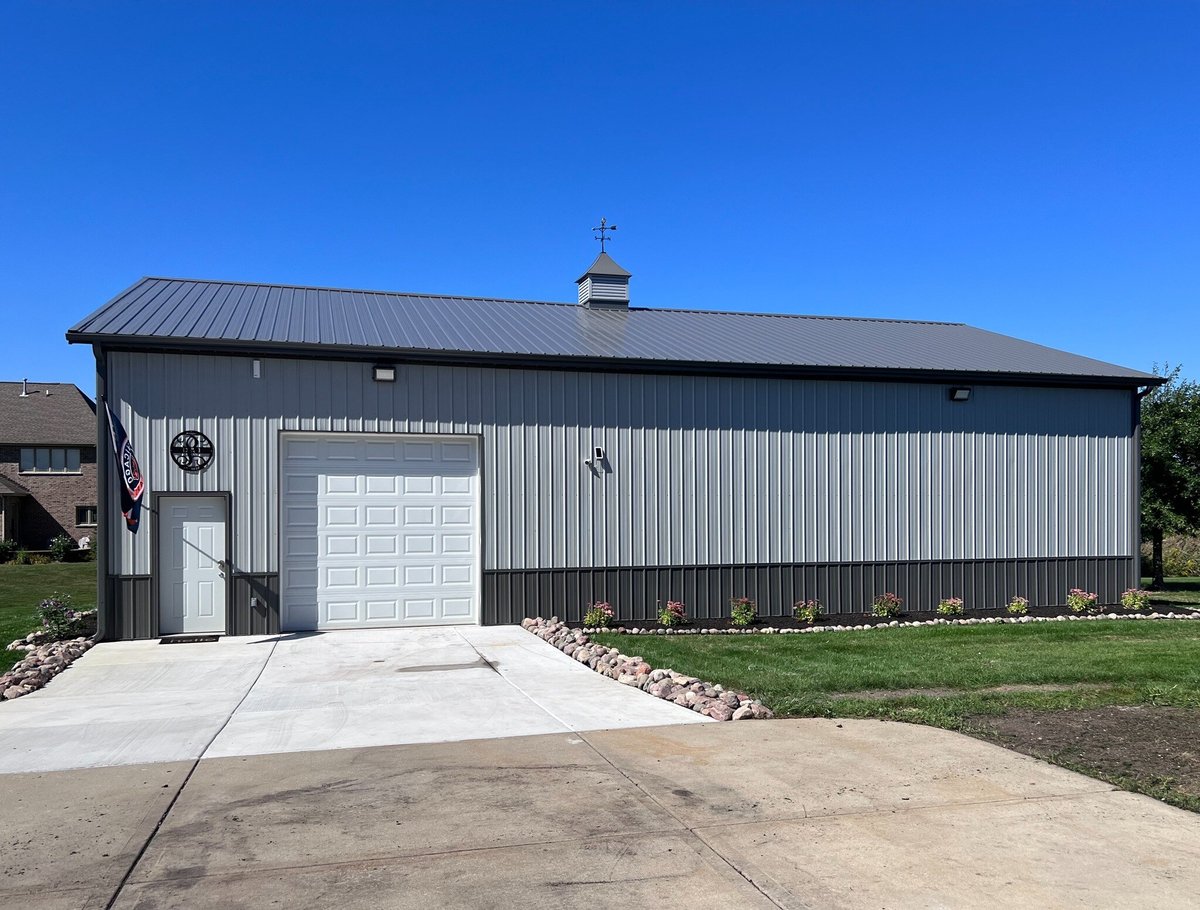 Classic Garage Shop Pole Barn